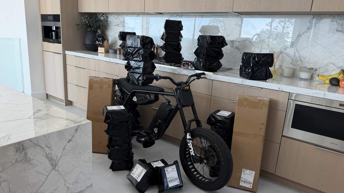 Drag Customs featured build